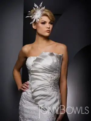 $210w52acropa.webp