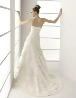 $111marilynvestidodenovil.webp