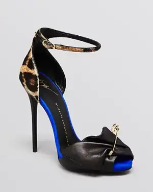 $854196 Giuseppe Zanotti AyakkabÃ½ mavi siyah.webp