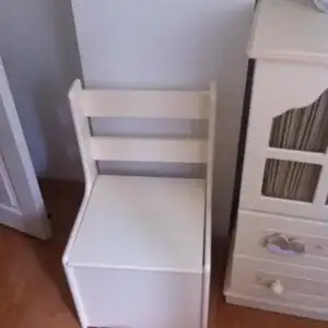 $oyuncak sandÃ½Ã°Ã½ sandalye modelli.webp