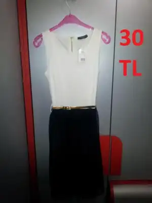 $SÃYAH BEYAZ ELBÃSE30 TL.webp