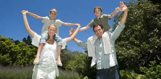 $anne-baba-cocuk.webp