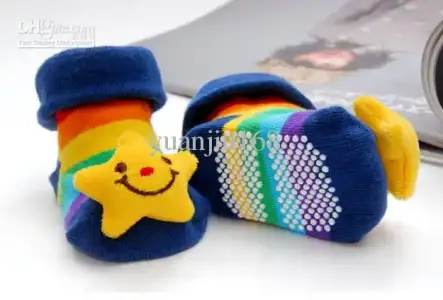 $children-s-socks-cartoon-socks-newborn-baby.webp