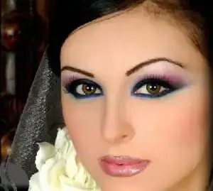 $Beautiful-Arabic-Party-makeup-300x269.webp $Beautiful-Arabic-Party-makeup-300x269.webp