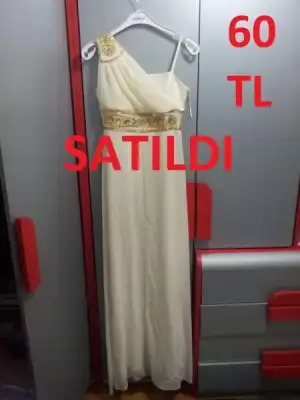 $UZUN BEYAZ ABÃYE 60 TL.webp
