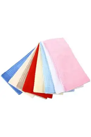 $krem+kÃ½rmÃ½zÃ½ ayak paspas ozdÃ½lek.webp