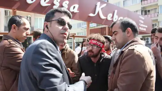 $-biz-de-akp-liyiz-biz-de-tayyip-iz-dediler-ama--4170348.webp $-biz-de-akp-liyiz-biz-de-tayyip-iz-dediler-ama--4170348.webp