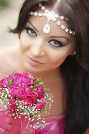 $253345_10150251468037021_5904651_n (1).webp