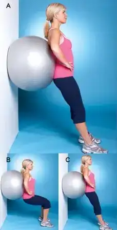 $bacak-inceltme-hareketleri-Wall-squat.webp