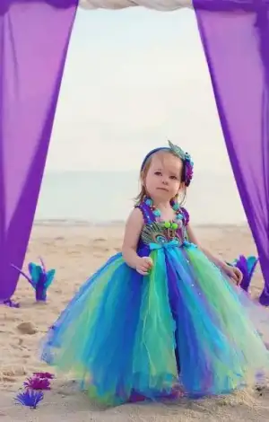 $kiz_cocuk_abiye_elbise_modelleri_2014 (12).webp