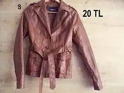 $100_2288.webp