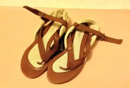 $kahve krem sandalet.webp