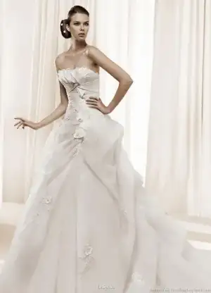 $lasposa.webp