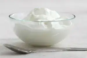 $cilt_beyazlatan_yogurt_yulaf_ezmesi_domates.webp