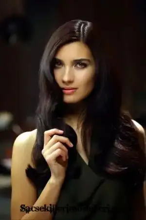 $tuba-bÃ¼yÃ¼kÃ¼stÃ¼n-saÃ§-modelleri 1.webp