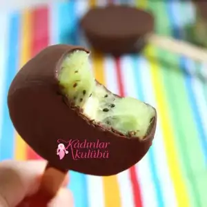 $dondurulmus_kivili_cikolata_tarifi (8).webp