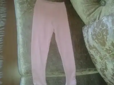 $pembe tayt.webp
