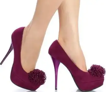 $bordo-renkli-Gucci-platform-topuklu-bayan-ayakkabý-modeli.webp $bordo-renkli-Gucci-platform-topuklu-bayan-ayakkabý-modeli.webp