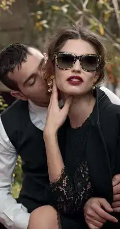 $2014_yazi_en_sik_gunes_gozlukleri (18).webp