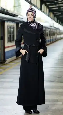 $phoca_thumb_l_r532 tugba manto.webp