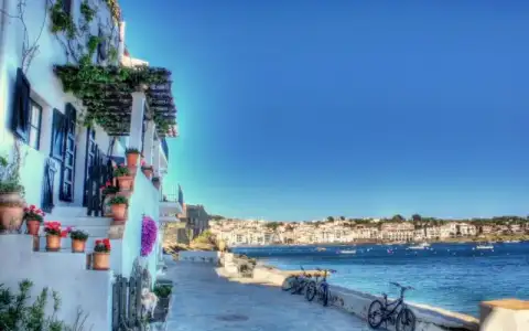 $deniz_manzarali_ev_dekorasyonlari (8).webp