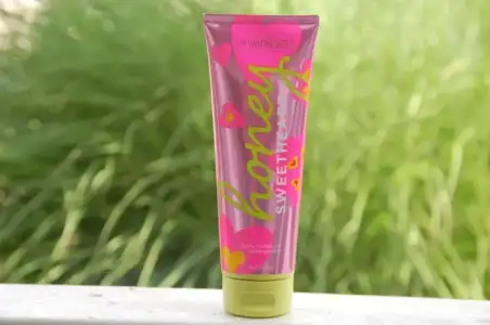 $Bath+and+Body+Works+Honey+Sweetheart+Triple+Moisture+Body+Cream+Review.webp