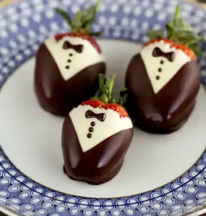 $strawberrytuxedo.webp
