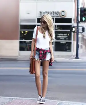 $tumblr_n3dmwe2cCj1s95n00o1_500.webp