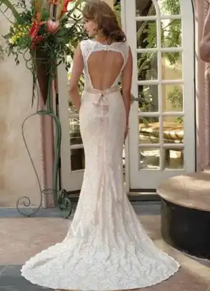 $unique-lace-wedding-dresses-zischbdg.webp