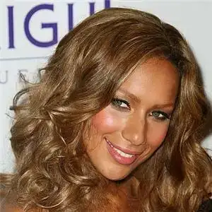 $leona-lewis küllü kahve.webp