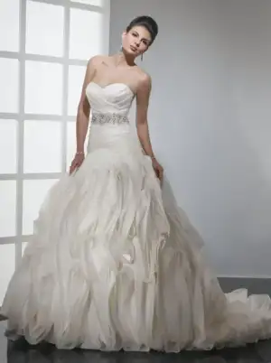 $straplez_gelinlik_2015_modelleri (23).webp $straplez_gelinlik_2015_modelleri (23).webp