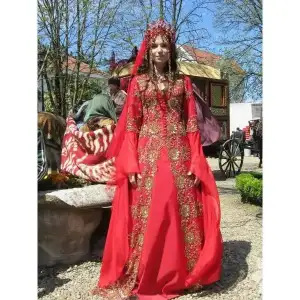 $yerli_dizilerdeki_gelinlikler (5).webp