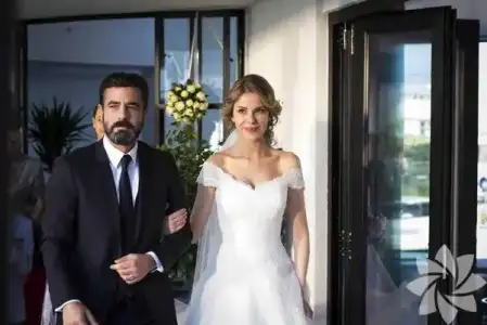 $dizi_gelinlik_modelleri (3).webp