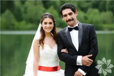 $dizi_gelinlik_modelleri (8).webp