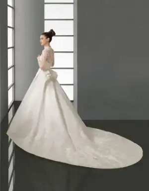 $uzun_kollu_gelinlik_modelleri_2015 (20).webp