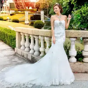 $kuyruklu_gelinlik_modelleri_2015 (5).webp