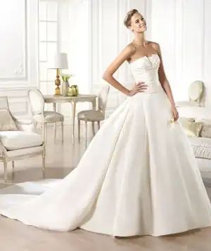 $kuyruklu_gelinlik_modelleri_2015 (24).webp $kuyruklu_gelinlik_modelleri_2015 (24).webp