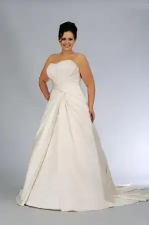 $buyuk_beden_straplez_gelinlik_modelleri_2015 (1).webp