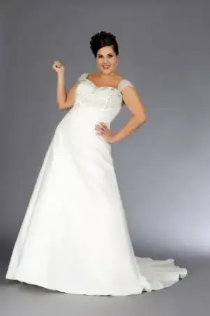 $buyuk_beden_gelinlik_modelleri_2015 (9).webp $buyuk_beden_gelinlik_modelleri_2015 (9).webp