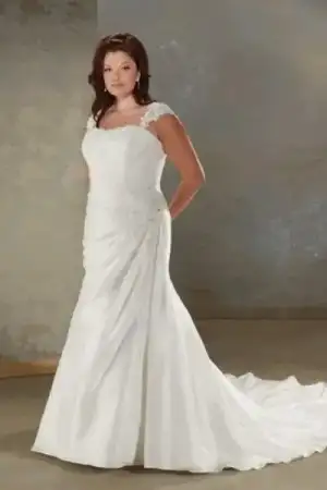 $buyuk_beden_gelinlik_modelleri_2015 (19).webp $buyuk_beden_gelinlik_modelleri_2015 (19).webp