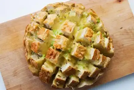 $Peynirli-Ekmek-KÃ¼resi.webp