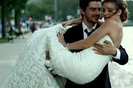 $dizi_gelinlik_modelleri (2).webp