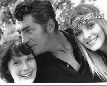 $Dean_Martin__Sharon_Tate_and_Mia_Farrow.webp