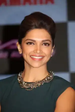 $Deepika-Padukone-Launch-Yamaha-Ray-Bike-3.webp