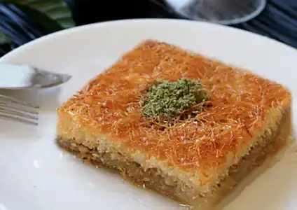$ramazan-iftar-menusu-yemek-tarifleri-cevizli-tel-kadayif-tarifi.webp
