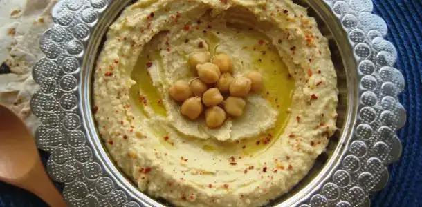 $ramazan-iftar-menusu-humus-tarifi.webp