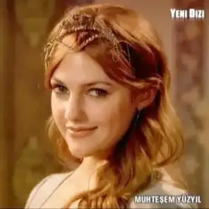 $meryem-uzerli-muhtesemyuzyil.webp