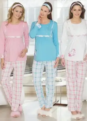 $bayan-ringel-fermuarli-uzunkol-pijama.webp