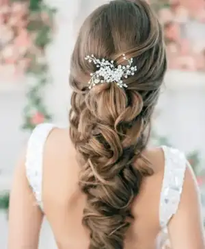 $wedding-hairstyles-18-01152014.webp