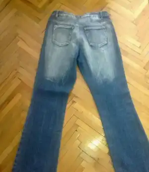$08082014755.webp